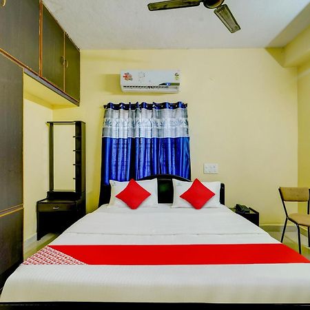 Hotel O Sree Nivas Homestay Tirupati Buitenkant foto