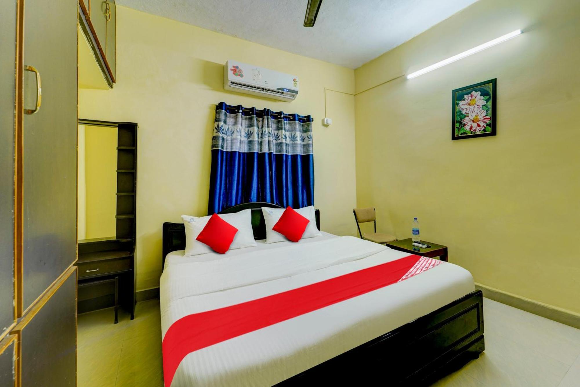 Hotel O Sree Nivas Homestay Tirupati Buitenkant foto